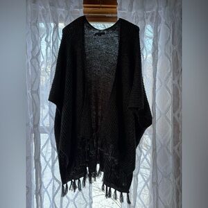 NWOT’s AEO shawl